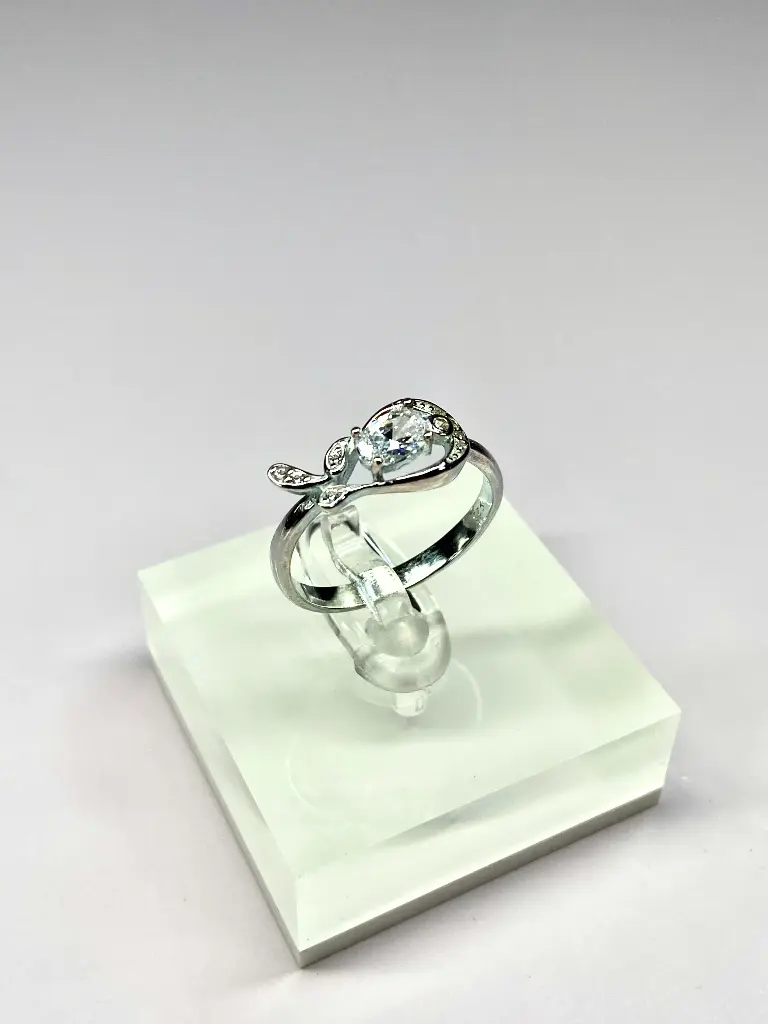 Leafara Ring