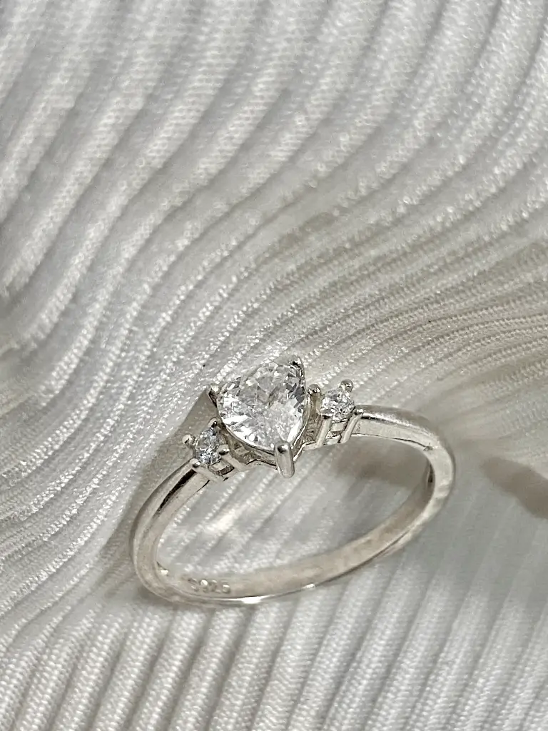 Silver Heart's Essence Ring