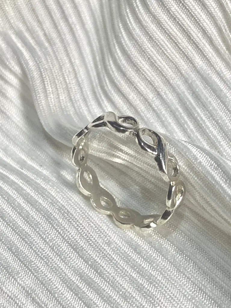 Elysian Circle Ring