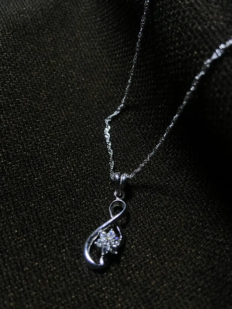 Silver Garden Necklace