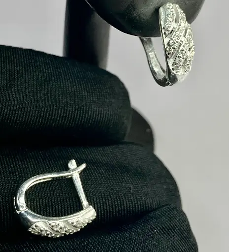 Lumière Clip Earrings