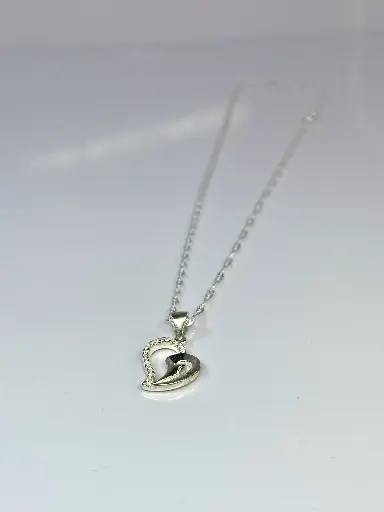 Amora Necklace