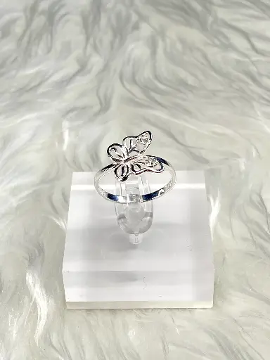 Flutura Silver Ring