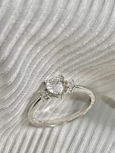 Silver Heart's Essence Ring
