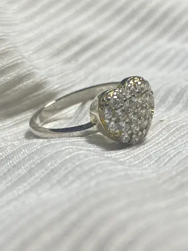 Heart of Majesty Ring
